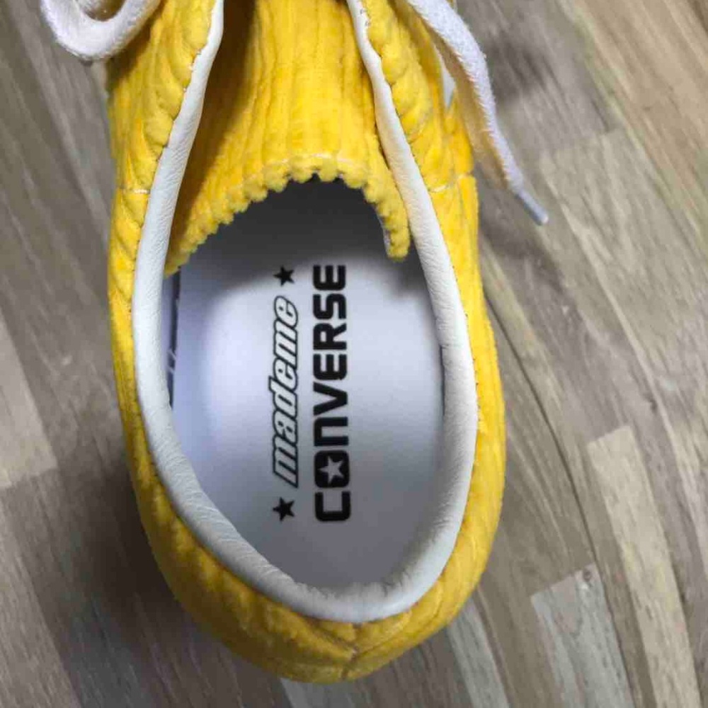 NWT Converse One Star Platform Ox Vibrant Yellow - Picture 7 of 7